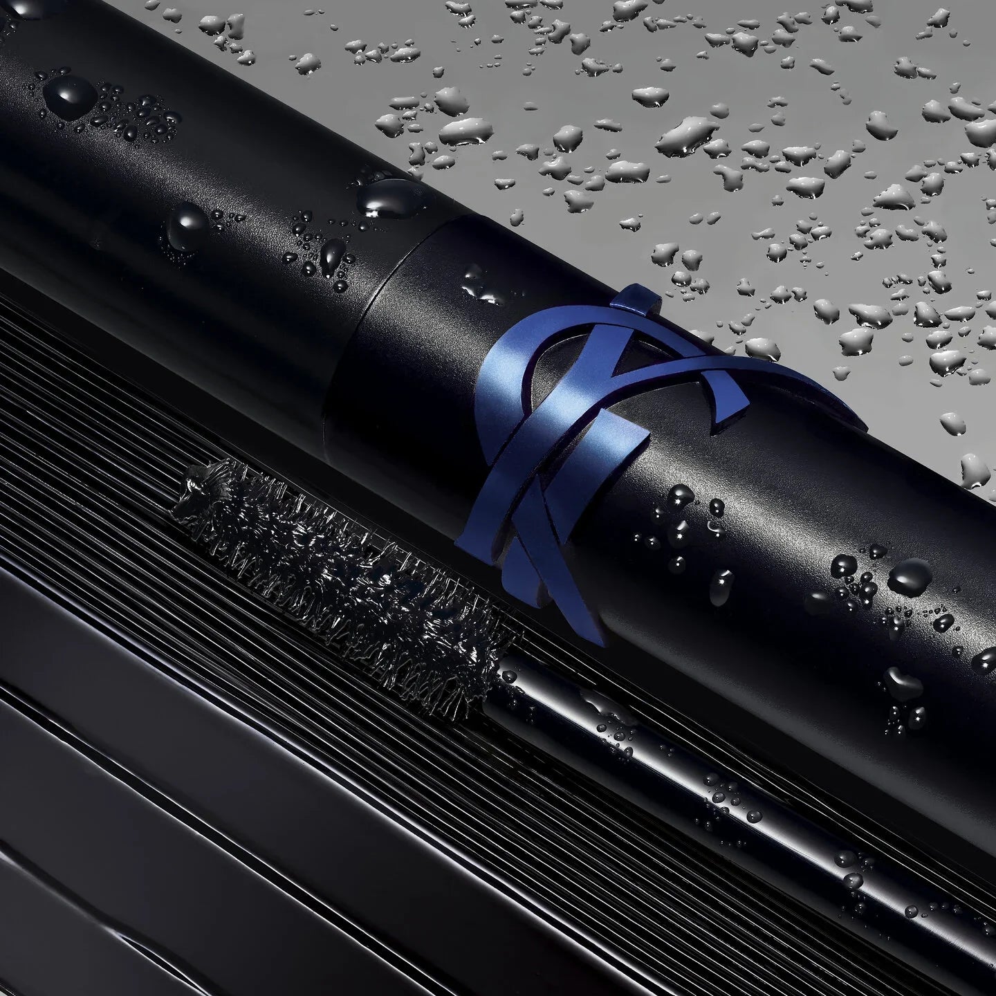 YSL MASCARA LASH CLASH WATERPROOF